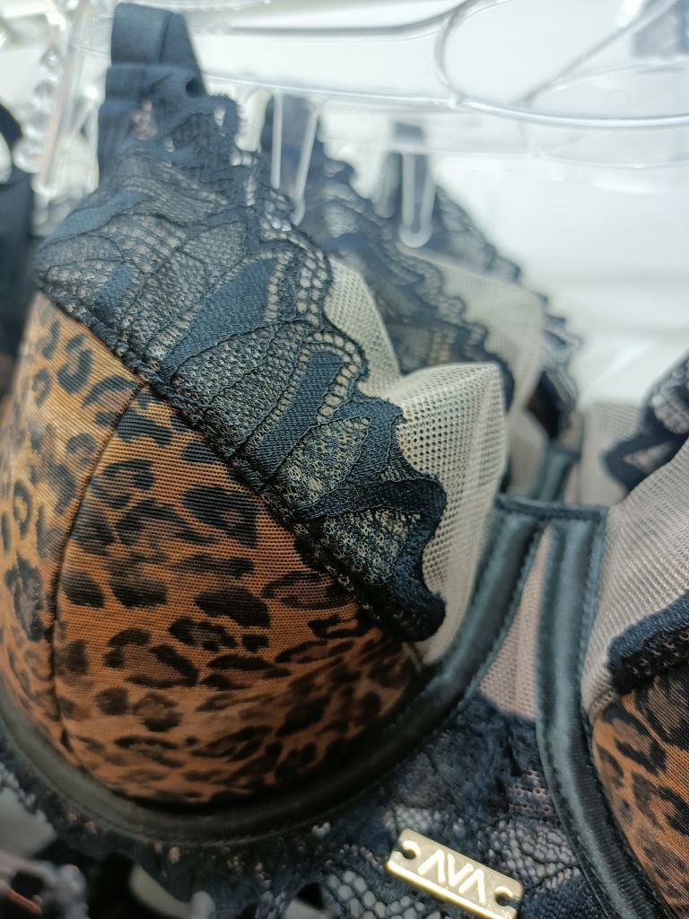 BodyExpert - Komplet bielizny Black Panther od Avy